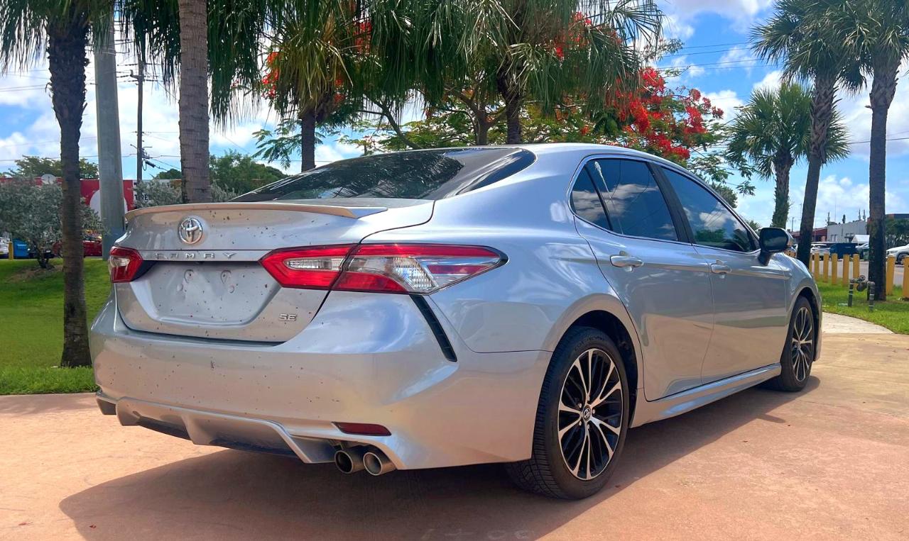 Toyota Camry LE 2018