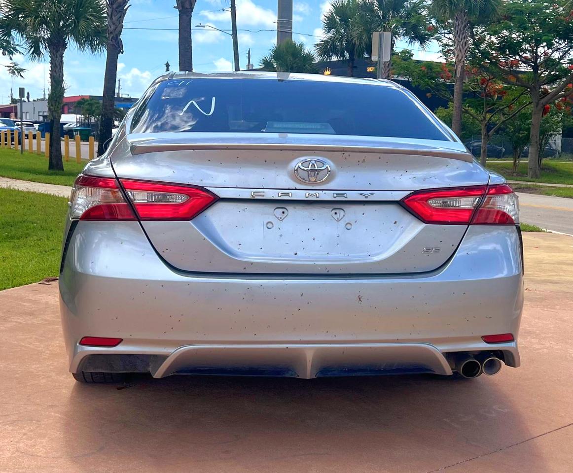 Toyota Camry LE 2018