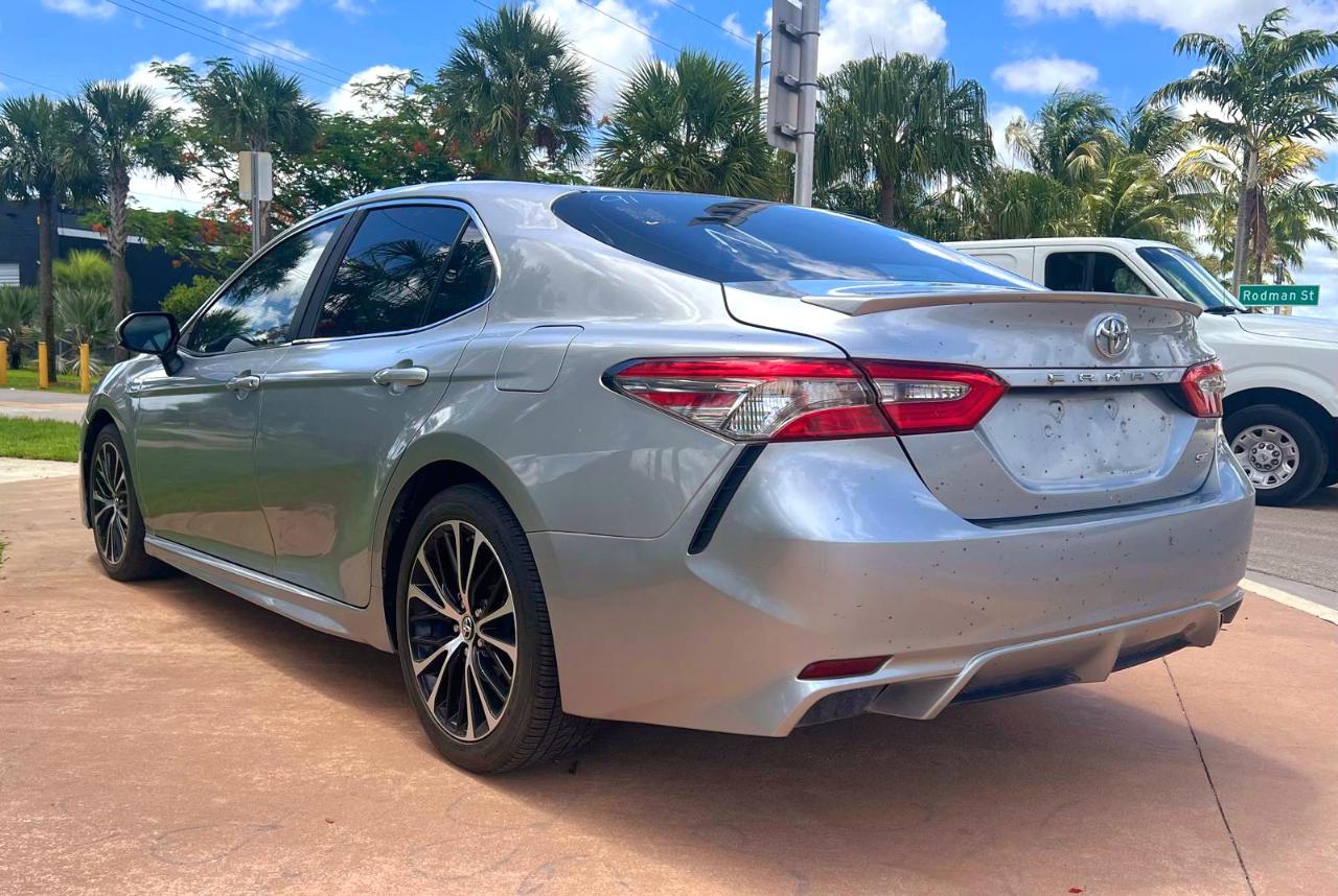 Toyota Camry LE 2018