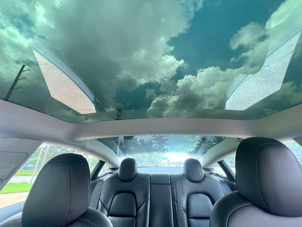 Tesla Model 3 Standard Range Plus 2022