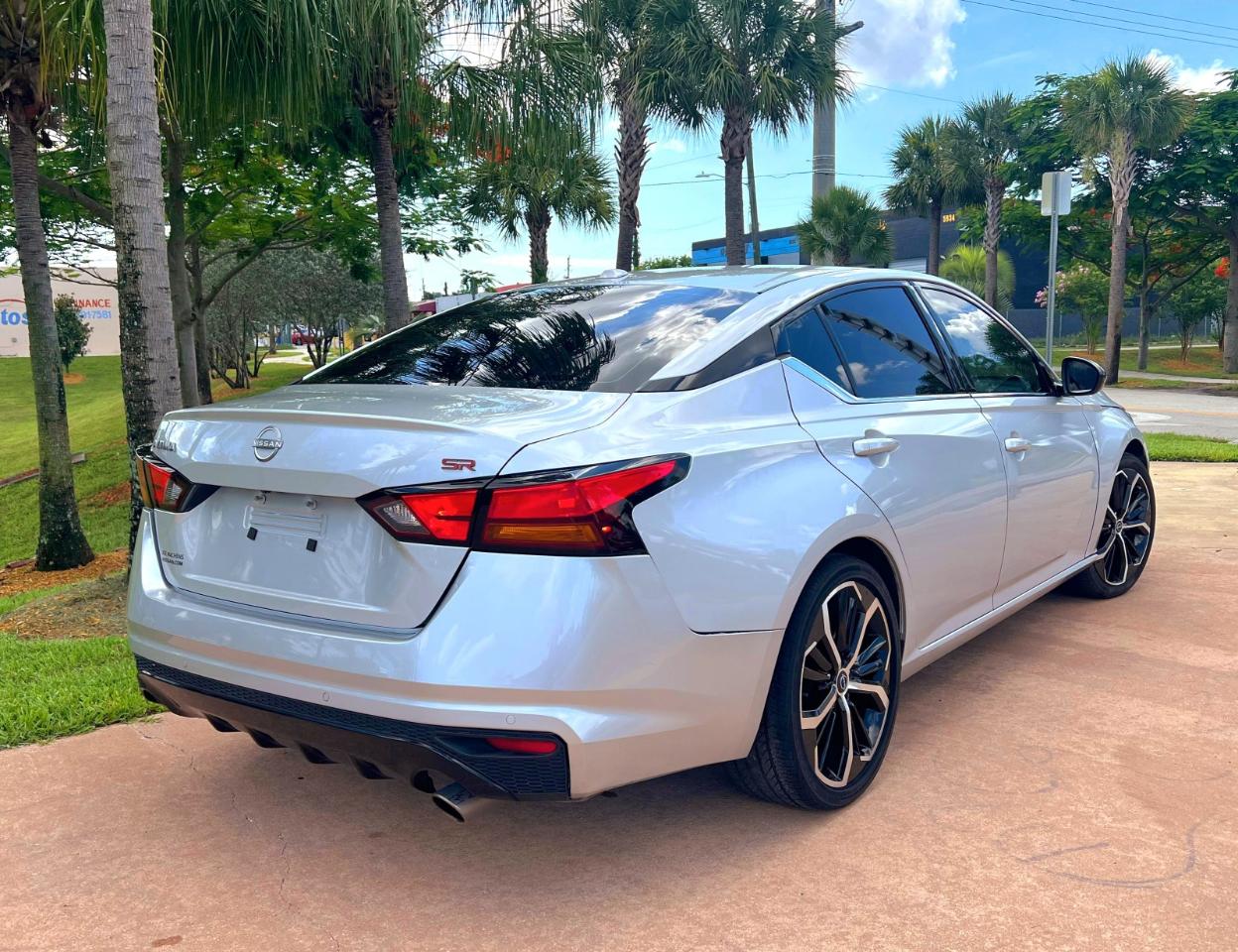 Nissan Altima 2.5 SR 2024