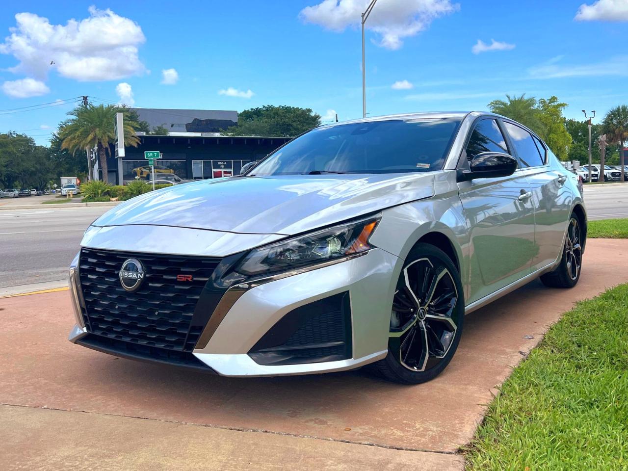 Nissan Altima 2.5 SR 2024