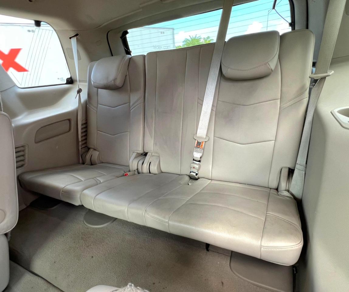 Cadillac Escalade Premium 4WD 2017