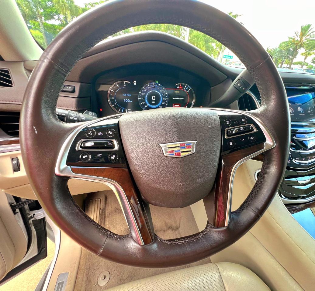 Cadillac Escalade Premium 4WD 2017