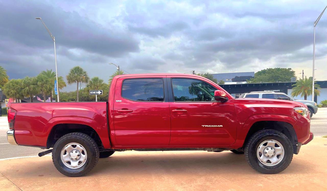 Toyota Tacoma SR5 Double Cab I4 2WD 2021