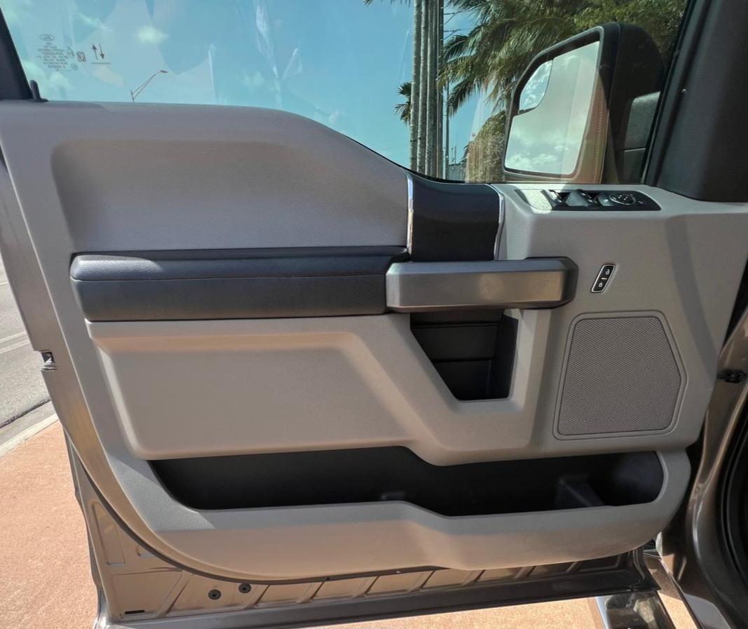 Ford F-150 King-Ranch SuperCrew 5.5-ft. 2WD 2020