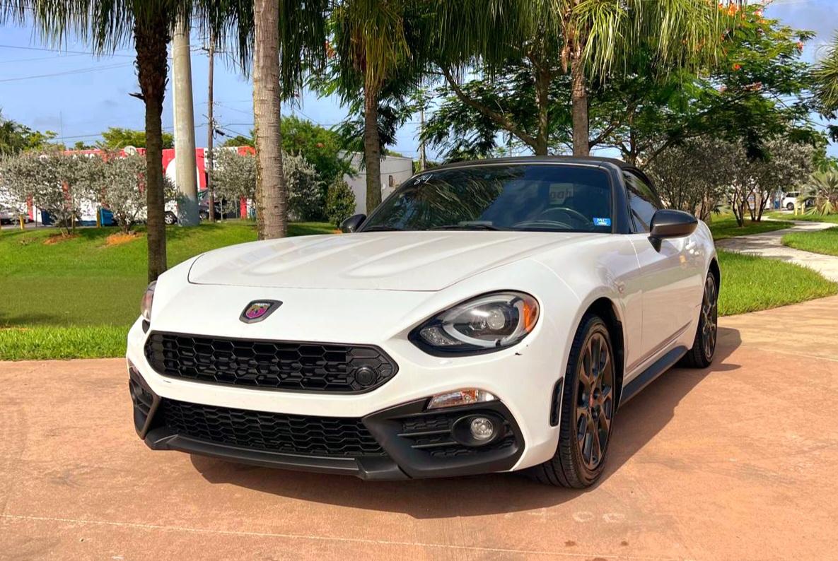 Fiat Spider 124 Lusso 2017