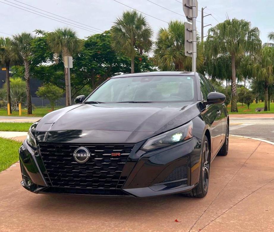 Nissan Altima 2.5 SR 2024