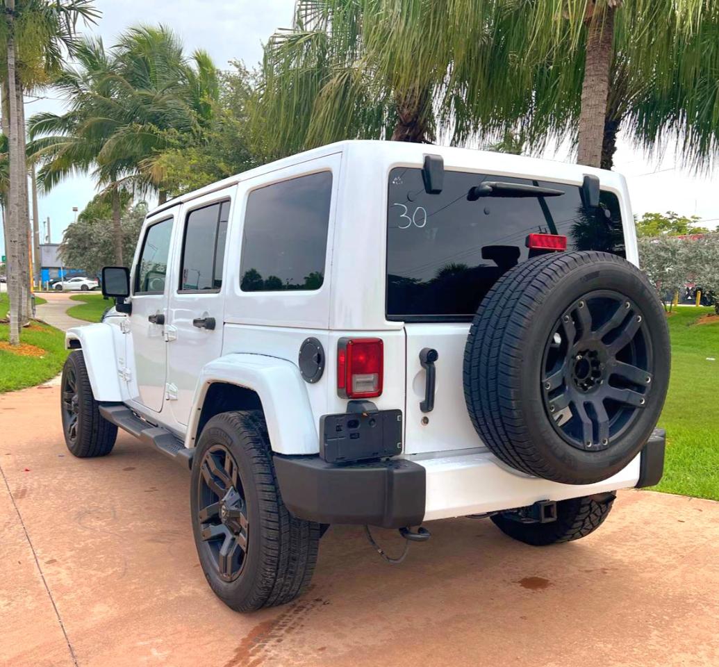 Jeep Wrangler Unlimited Sahara 4WD 2015