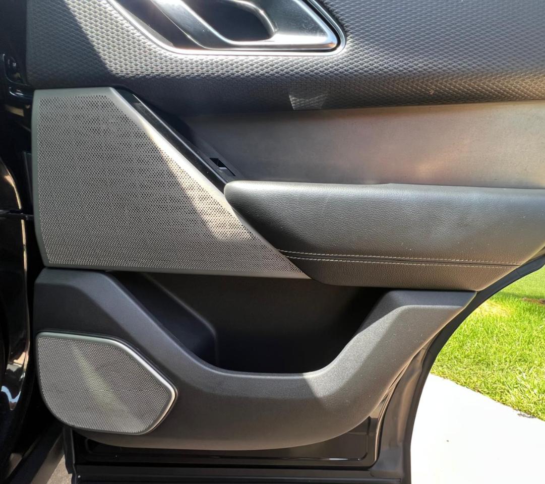 Land Rover Range Rover Velar S 2018