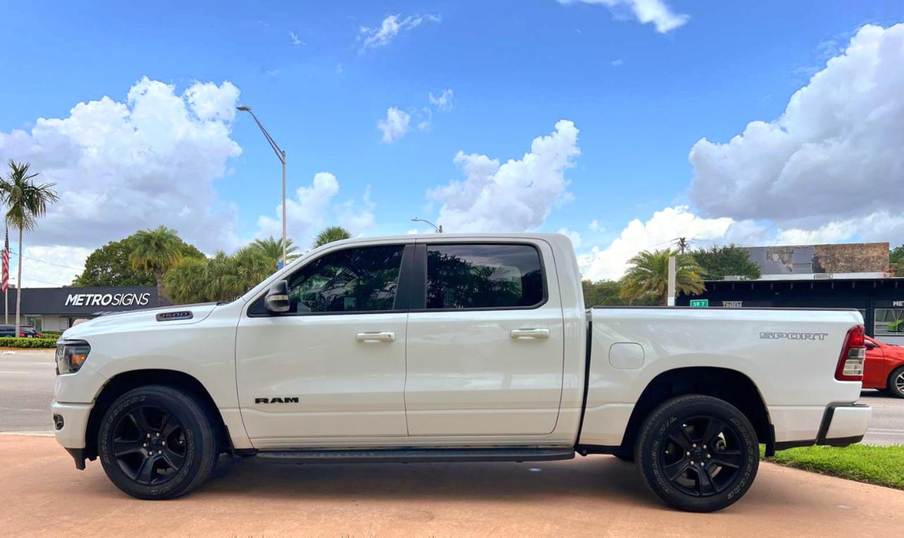 RAM 1500 Big Horn Crew Cab SWB 2WD 2022