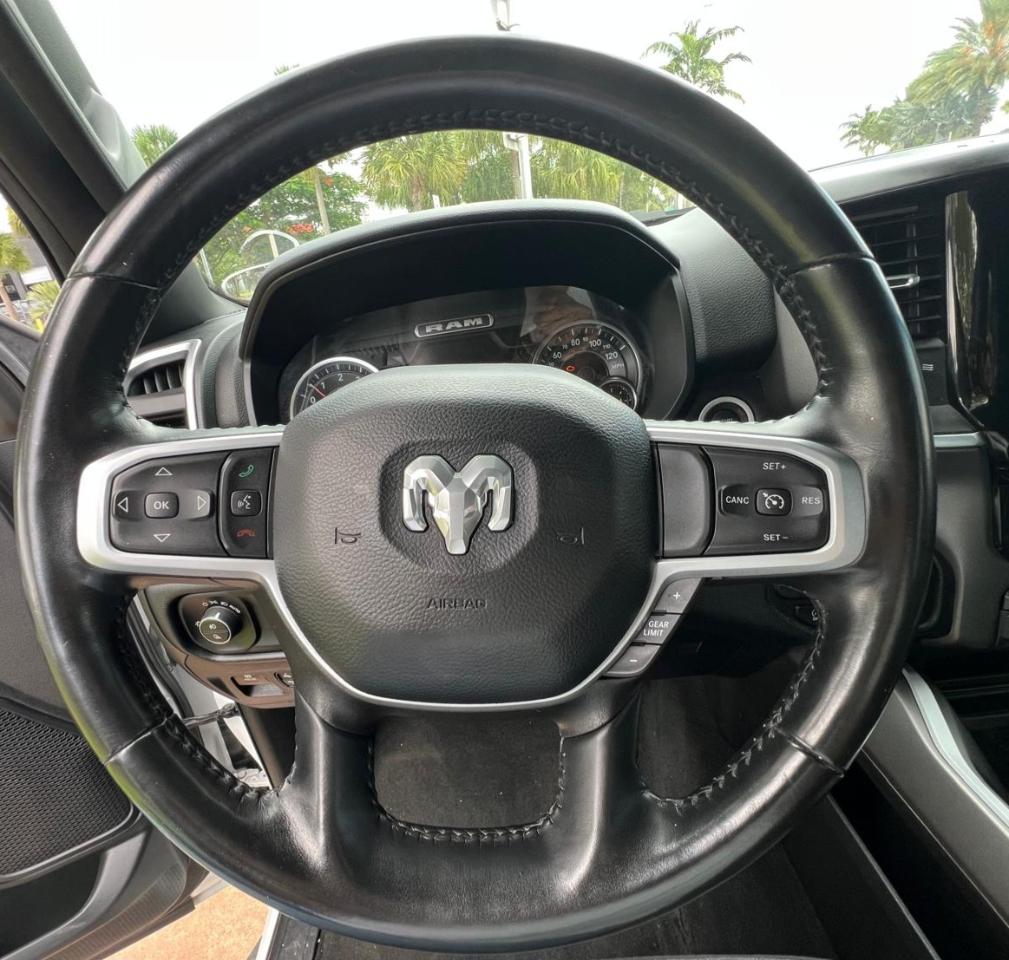 RAM 1500 Big Horn Crew Cab SWB 2WD 2022