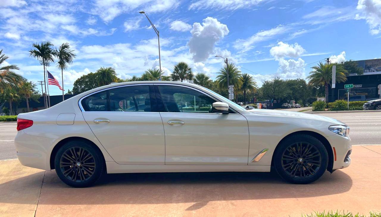 BMW 5-Series 530i xDrive 2017