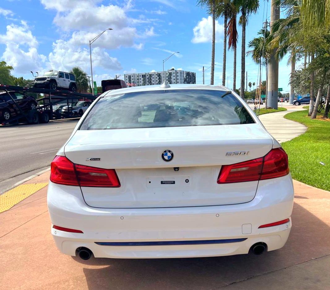 BMW 5-Series 530i xDrive 2017