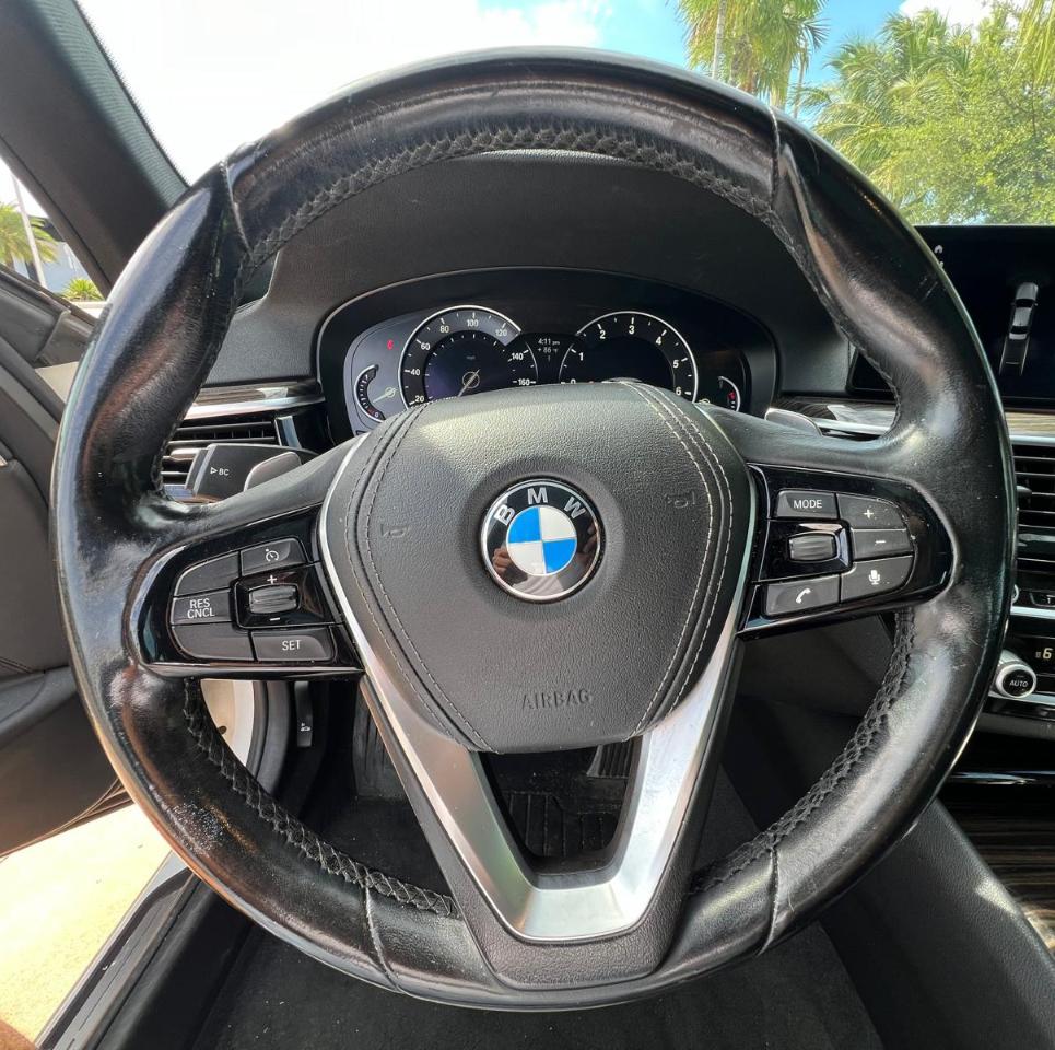 BMW 5-Series 530i xDrive 2017