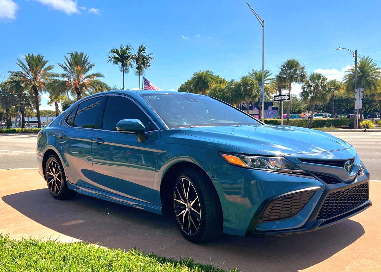 Toyota Camry SE Nightshade Edition 2024