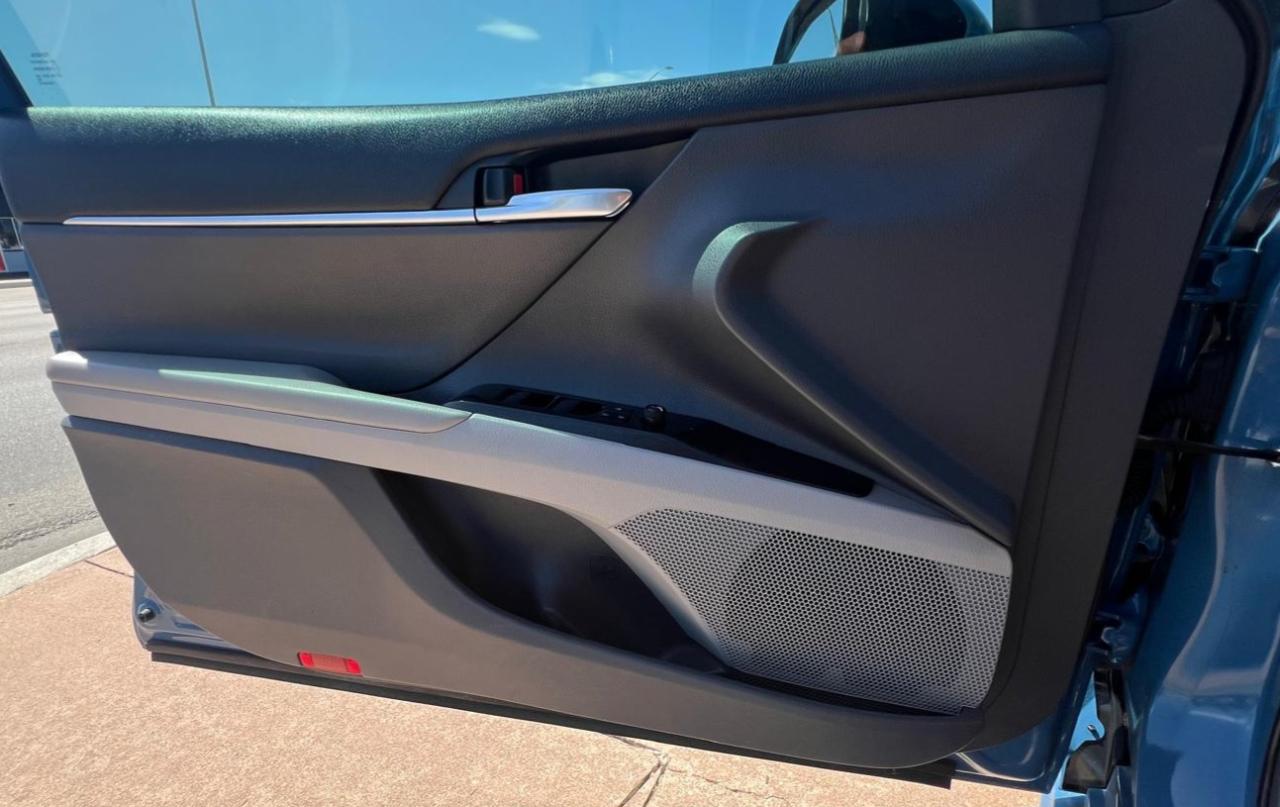 Toyota Camry SE Nightshade Edition 2024