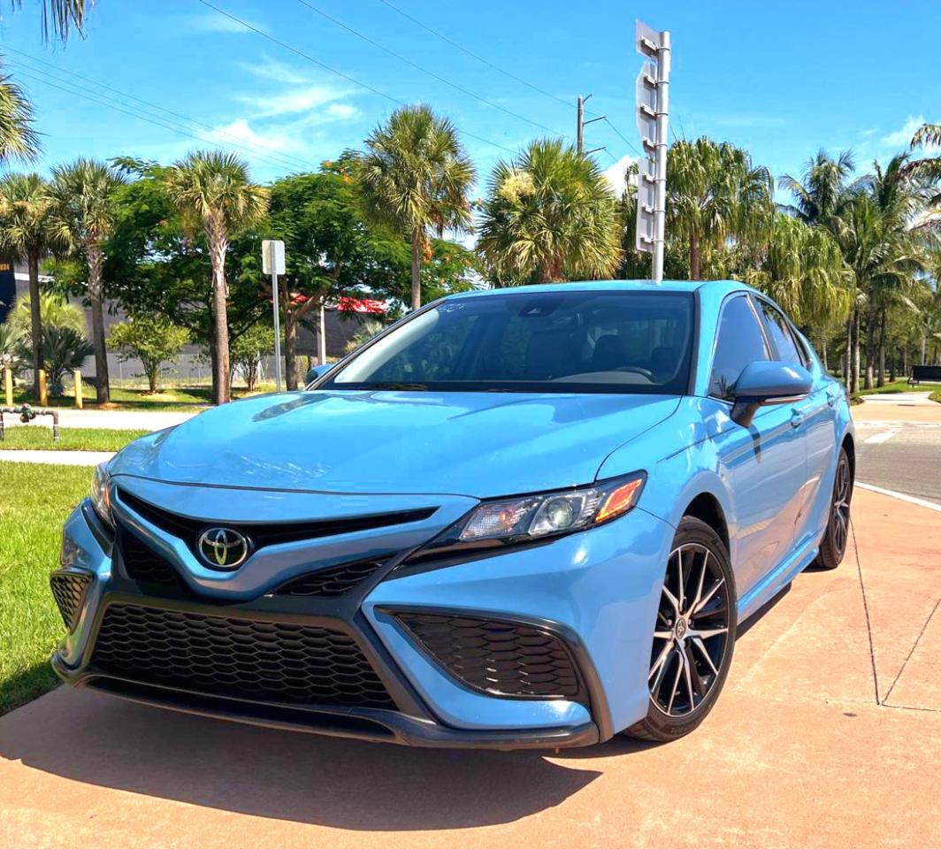 Toyota Camry SE Nightshade Edition 2024