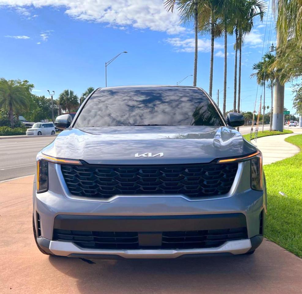 Kia Sorento LX 2WD 2024