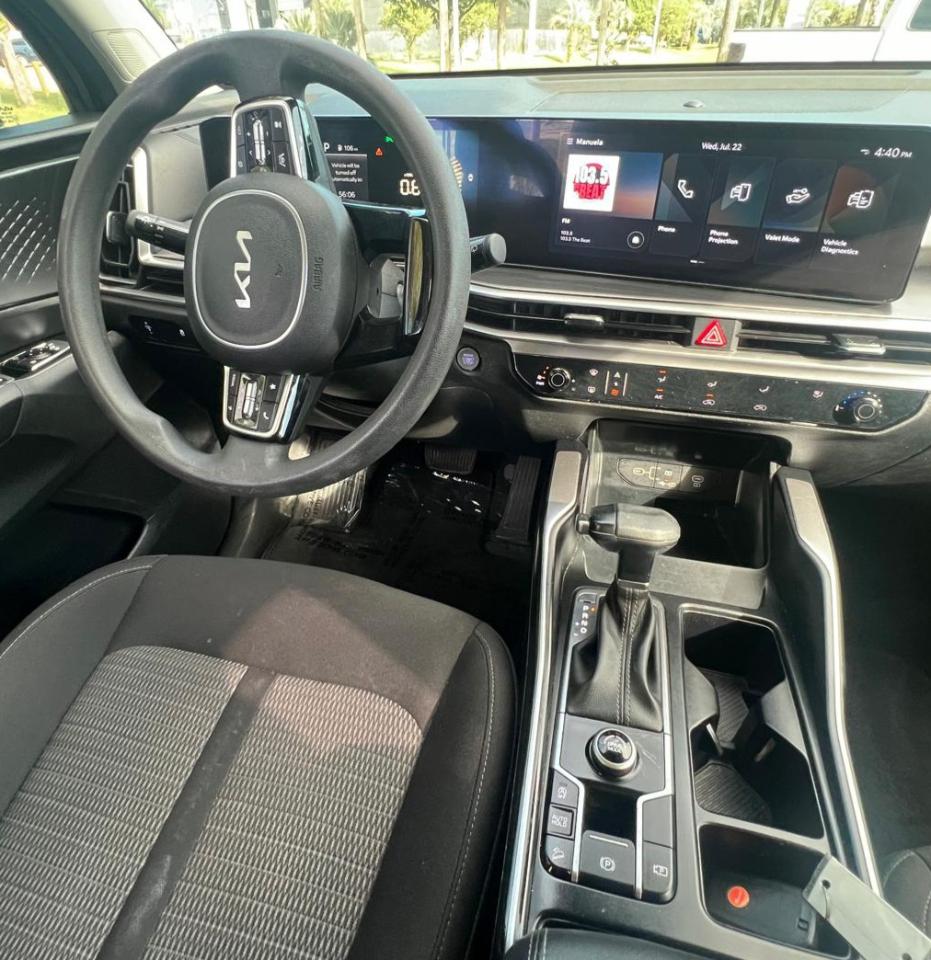 Kia Sorento LX 2WD 2024