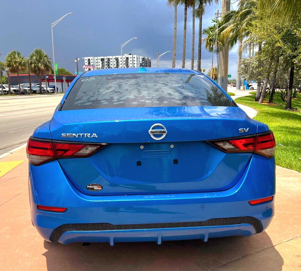 Nissan Sentra SV 2021