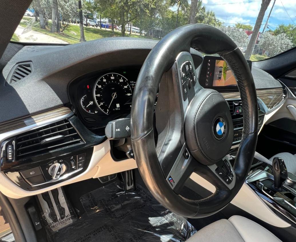 BMW 5-Series 540i xDrive 2019