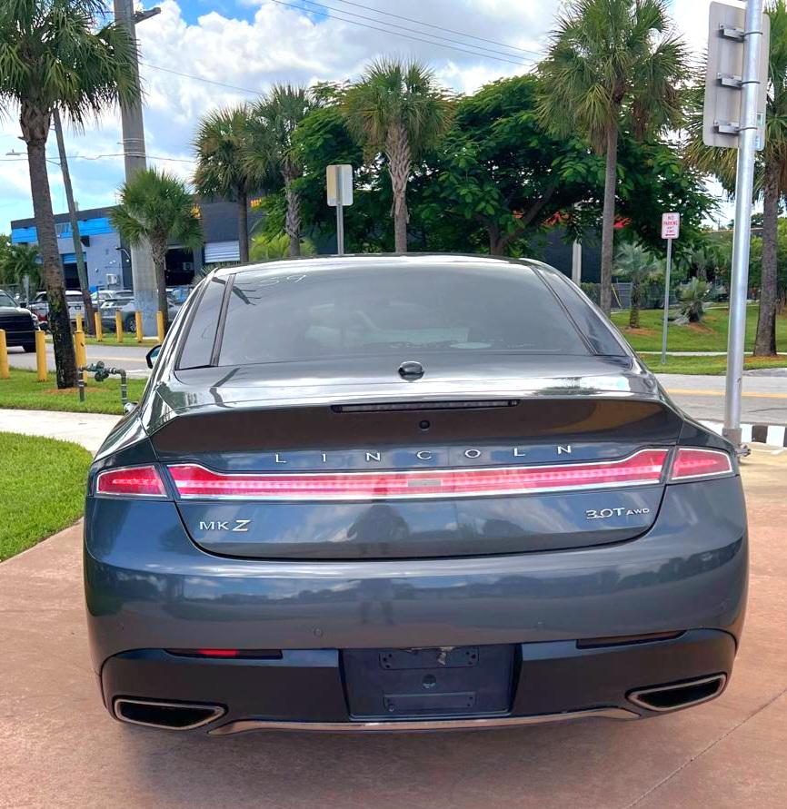 Lincoln MKZ Reserve AWD 2017