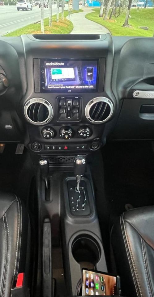 Jeep Wrangler Unlimited Rubicon 4WD 2017