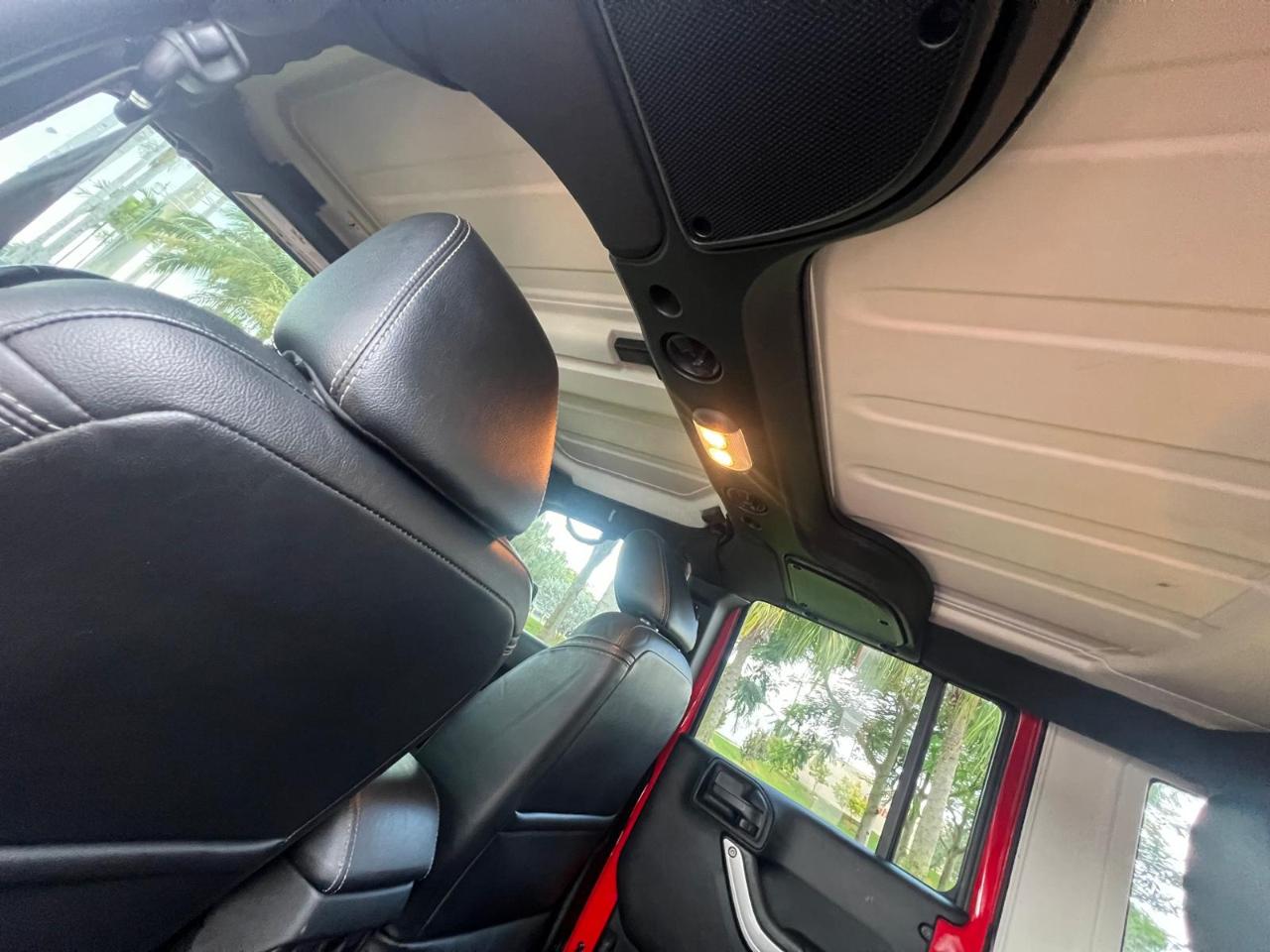 Jeep Wrangler Unlimited Rubicon 4WD 2017