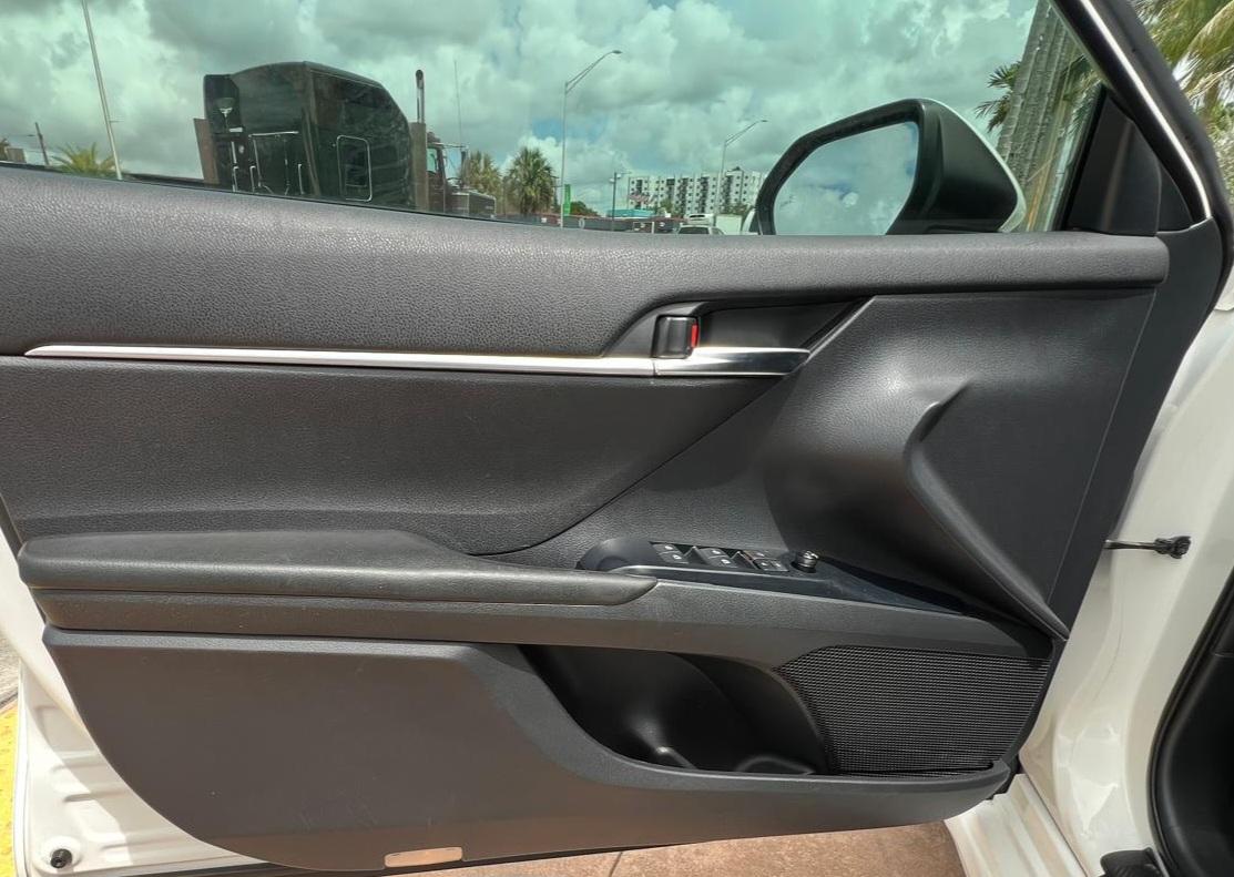 Toyota Camry LE 2018