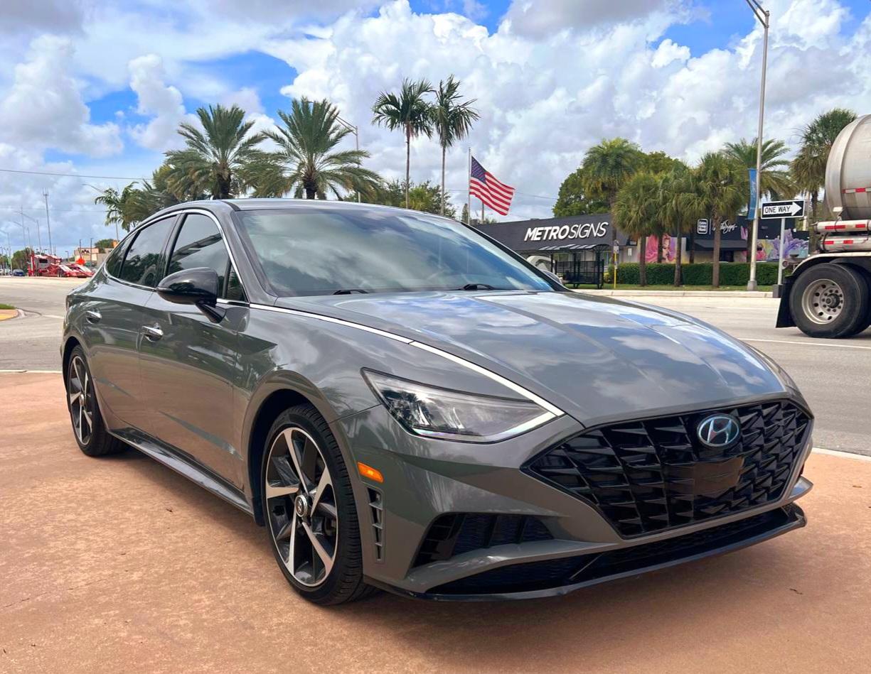 Hyundai Sonata SEL Plus 2021