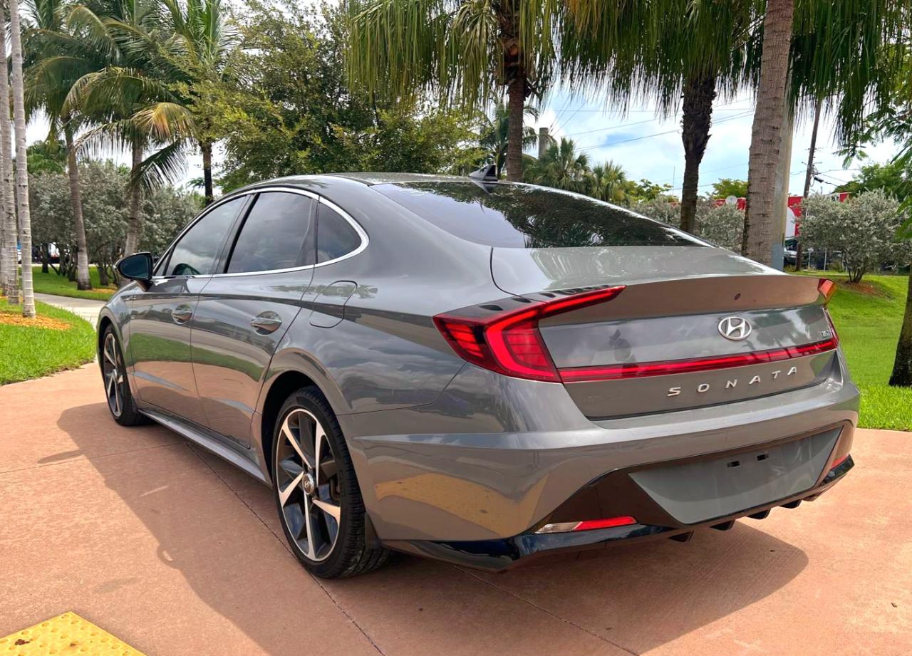 Hyundai Sonata SEL Plus 2021