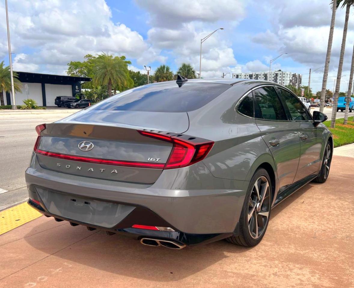 Hyundai Sonata SEL Plus 2021