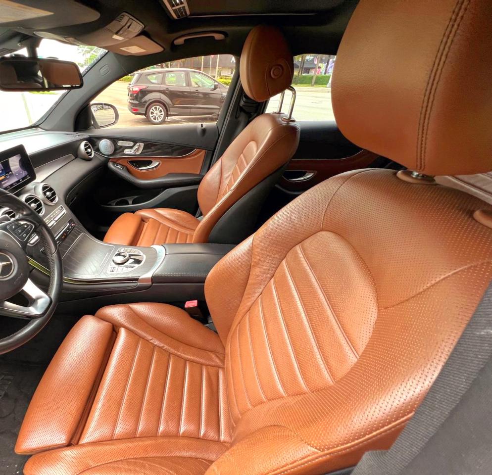 Mercedes-Benz GLC-Class GLC300 4MATIC 2018