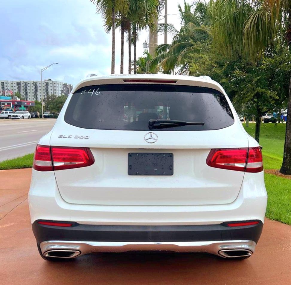 Mercedes-Benz GLC-Class GLC300 2018