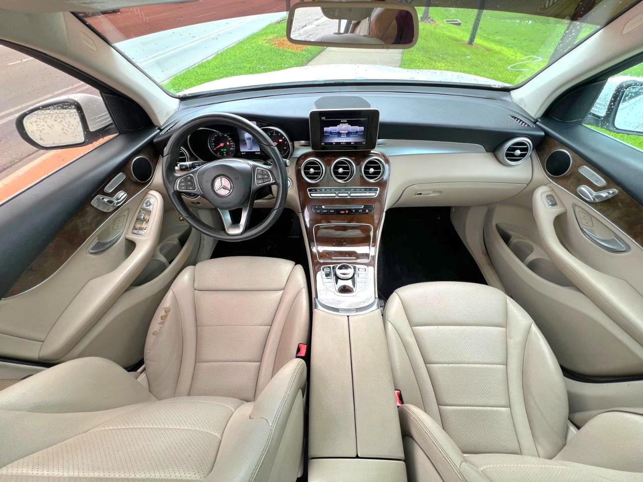 Mercedes-Benz GLC-Class GLC300 2018