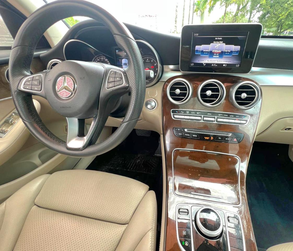 Mercedes-Benz GLC-Class GLC300 2018
