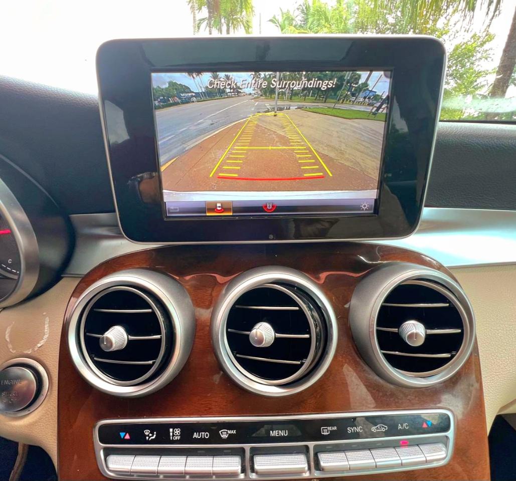 Mercedes-Benz GLC-Class GLC300 2018