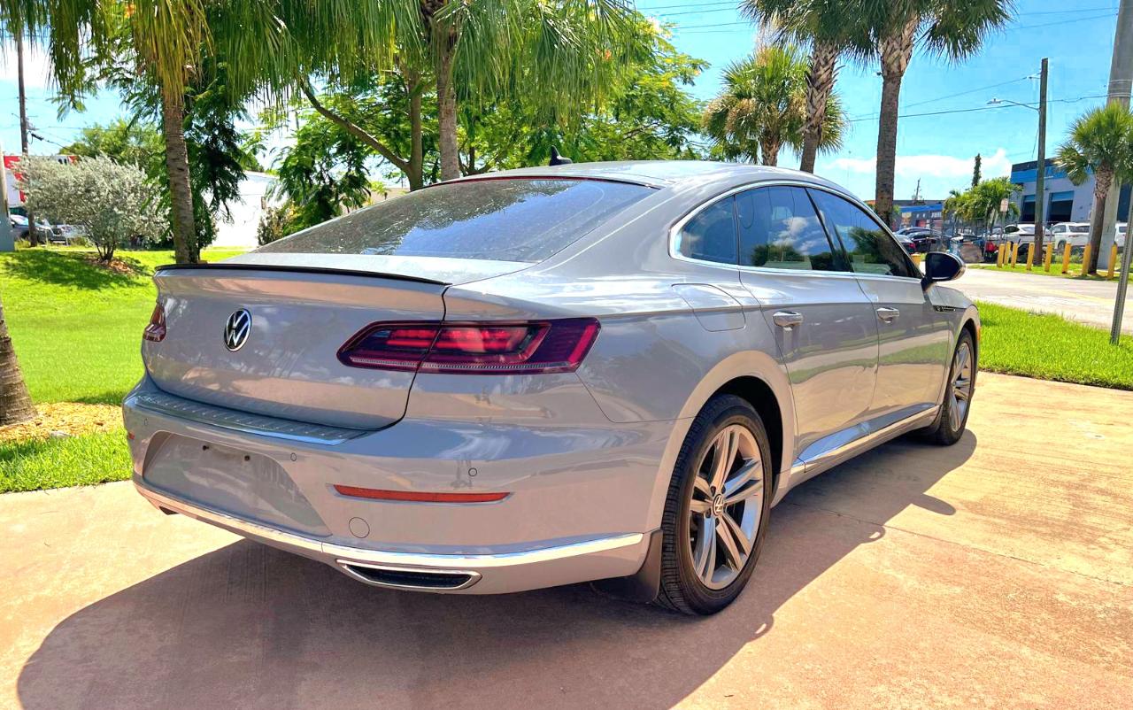 Volkswagen Arteon SEL R-Line 4MOTION 2022