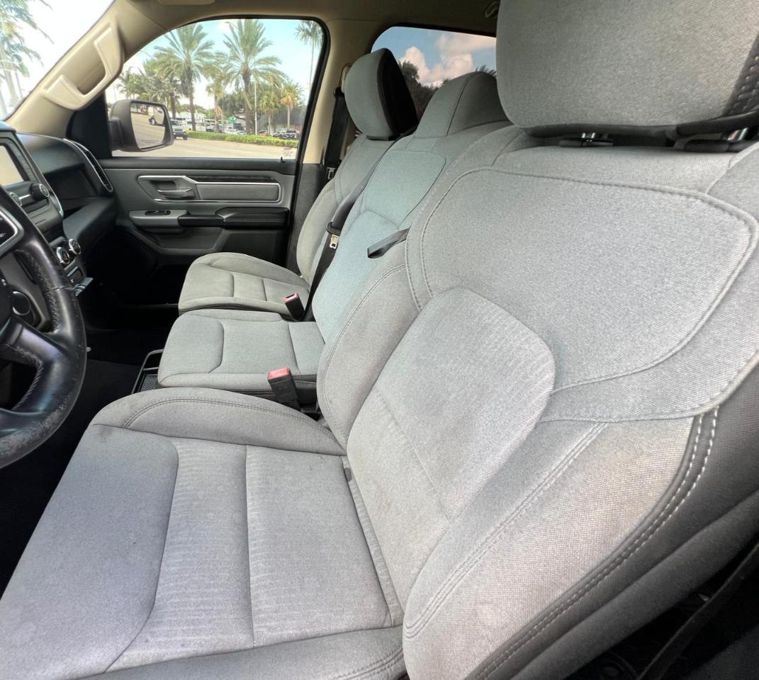 RAM 1500 Big Horn Crew Cab SWB 4WD 2019