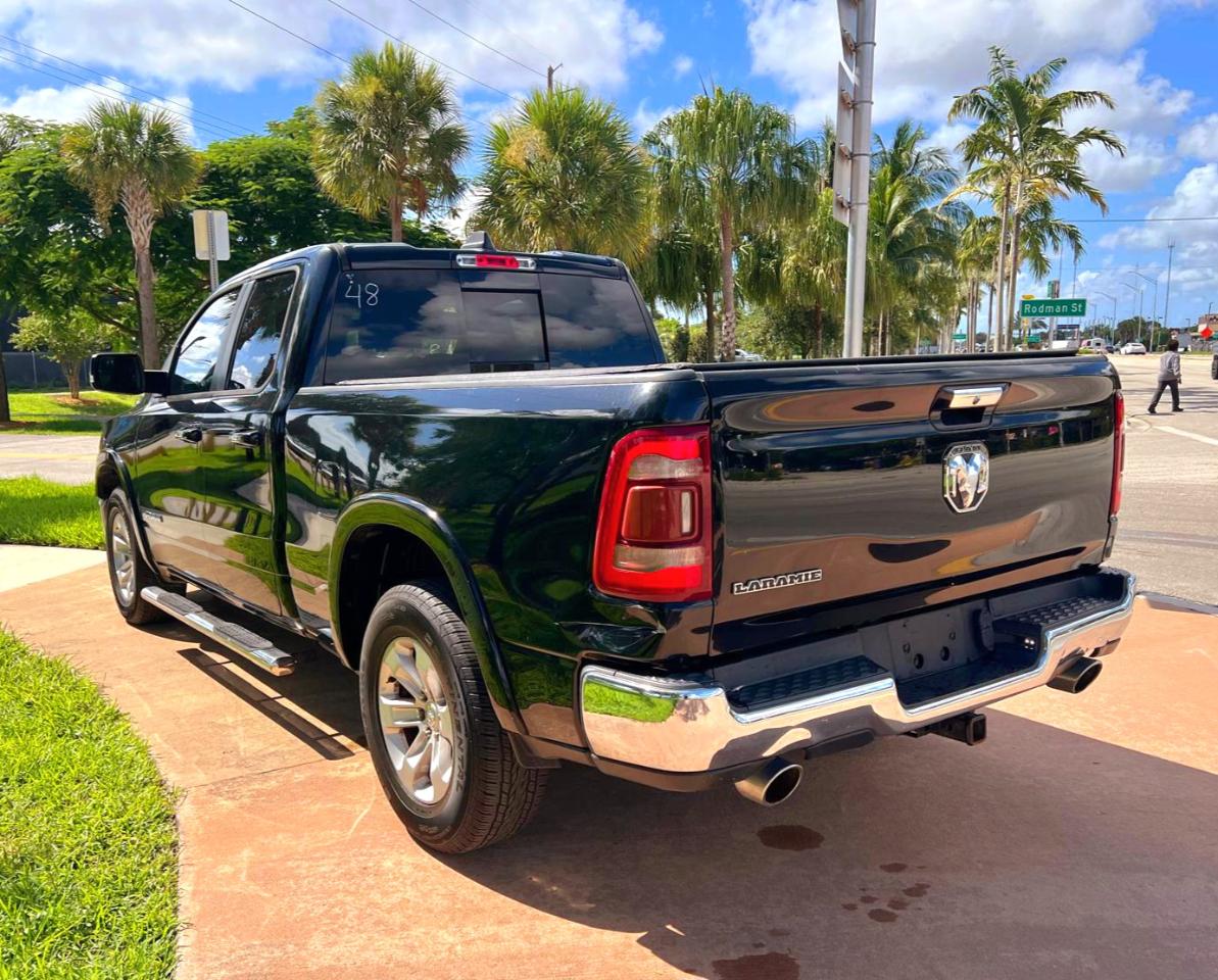 RAM 1500 Laramie Quad Cab 2WD 2020