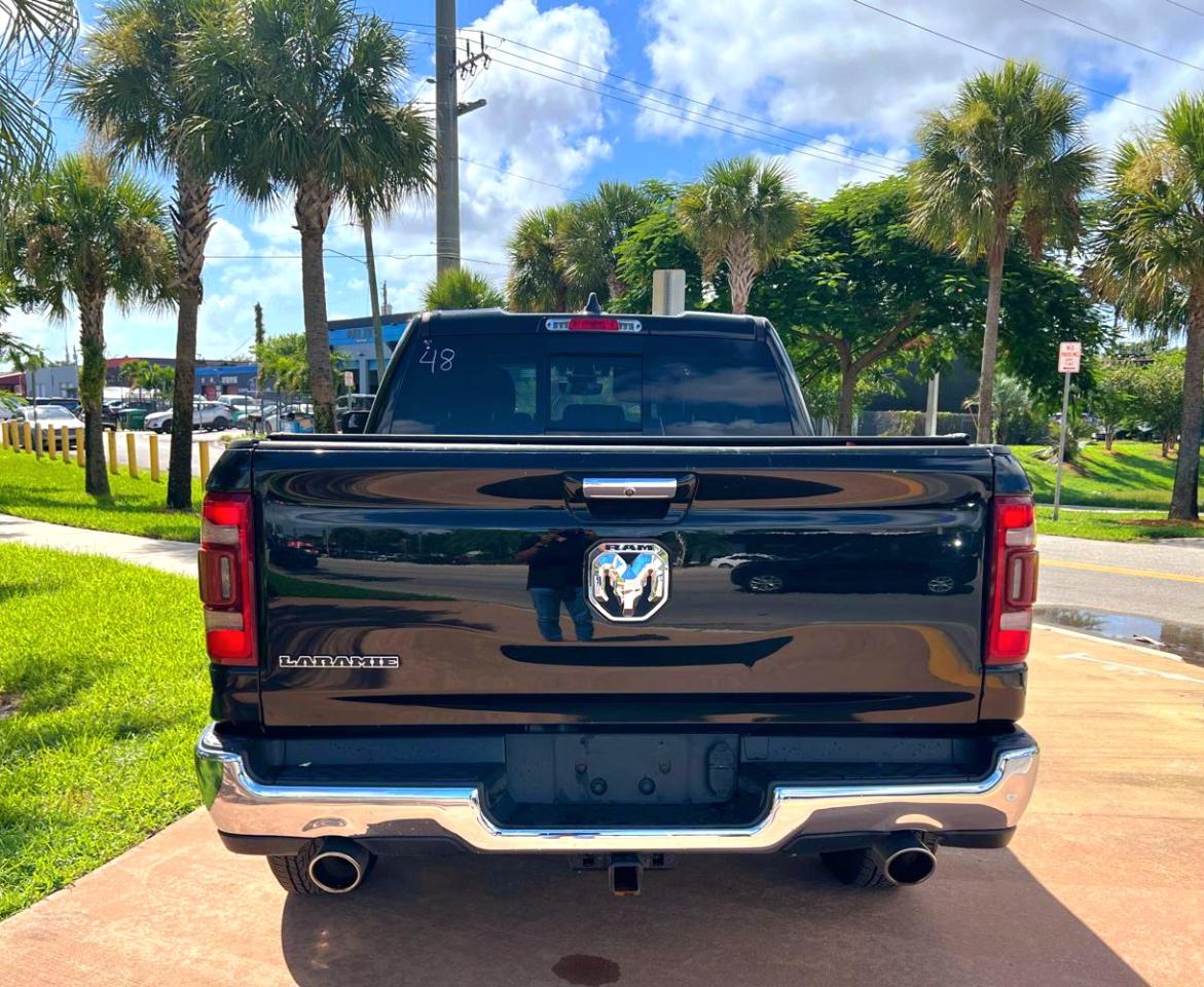 RAM 1500 Laramie Quad Cab 2WD 2020