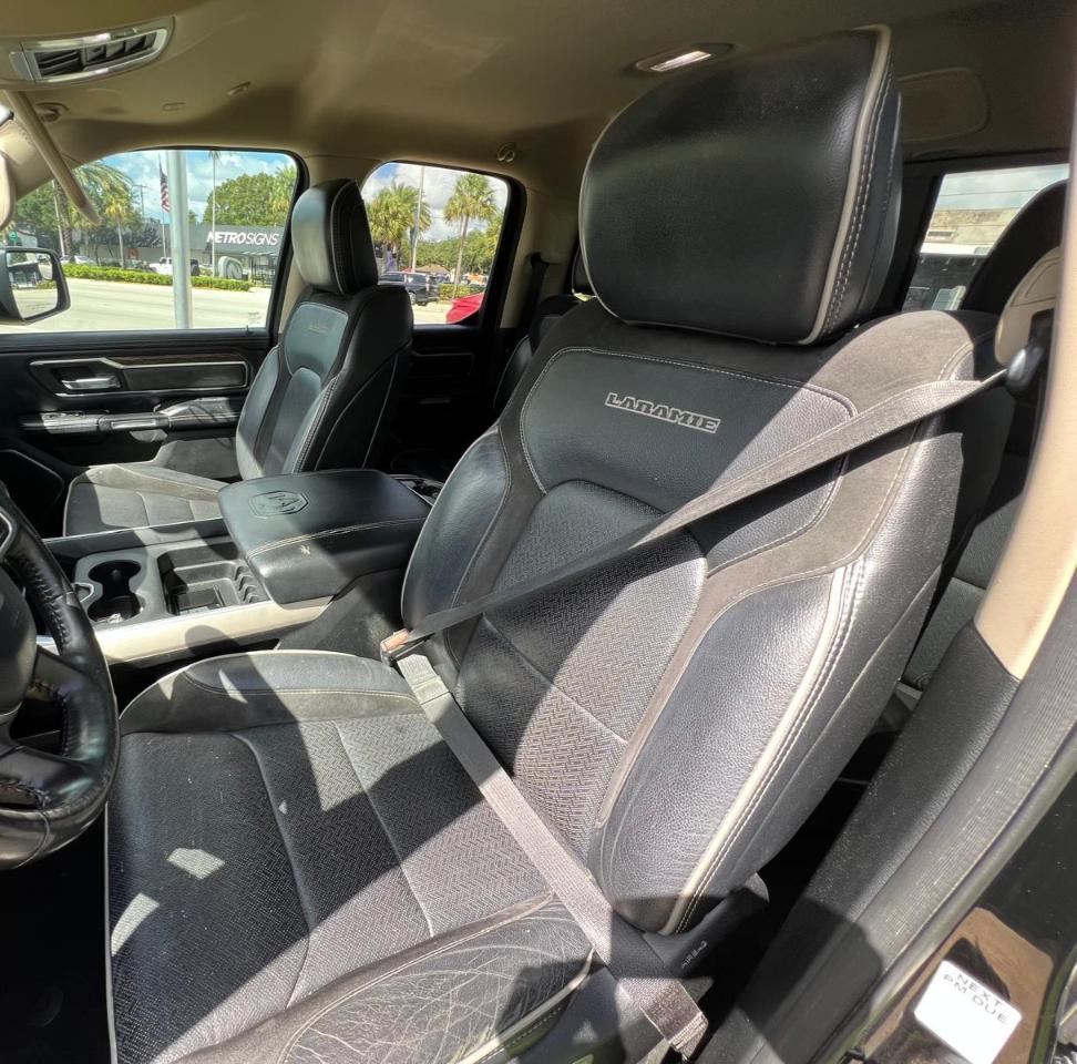RAM 1500 Laramie Quad Cab 2WD 2020