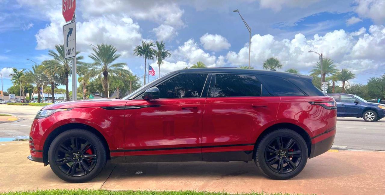 Land Rover Range Rover Velar R-Dynamic S 2021
