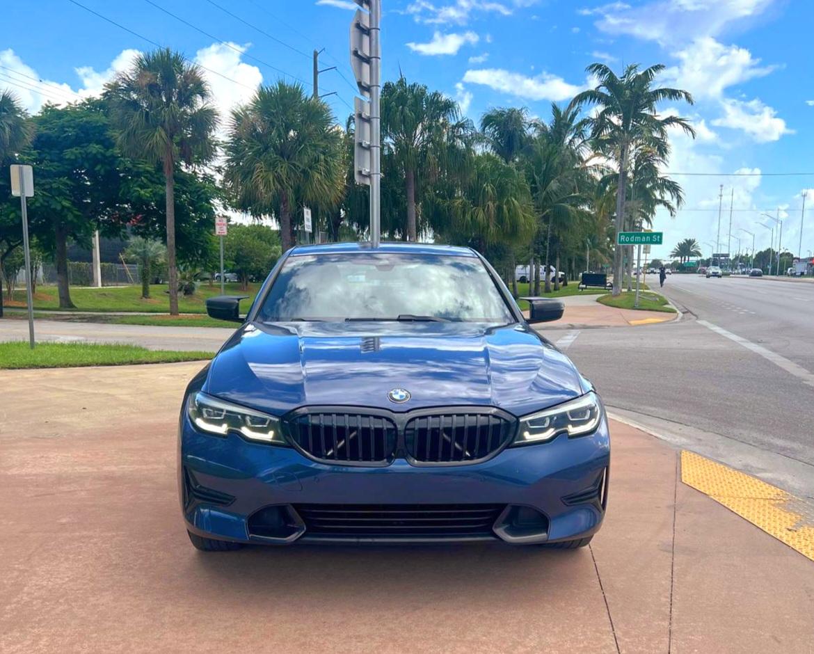 BMW 3-Series 330i 2021