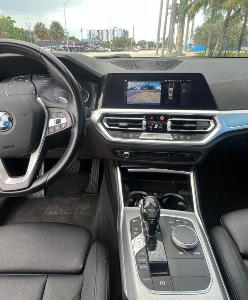 BMW 3-Series 330i 2021