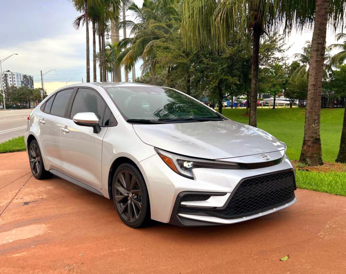 Toyota Corolla SE 2023