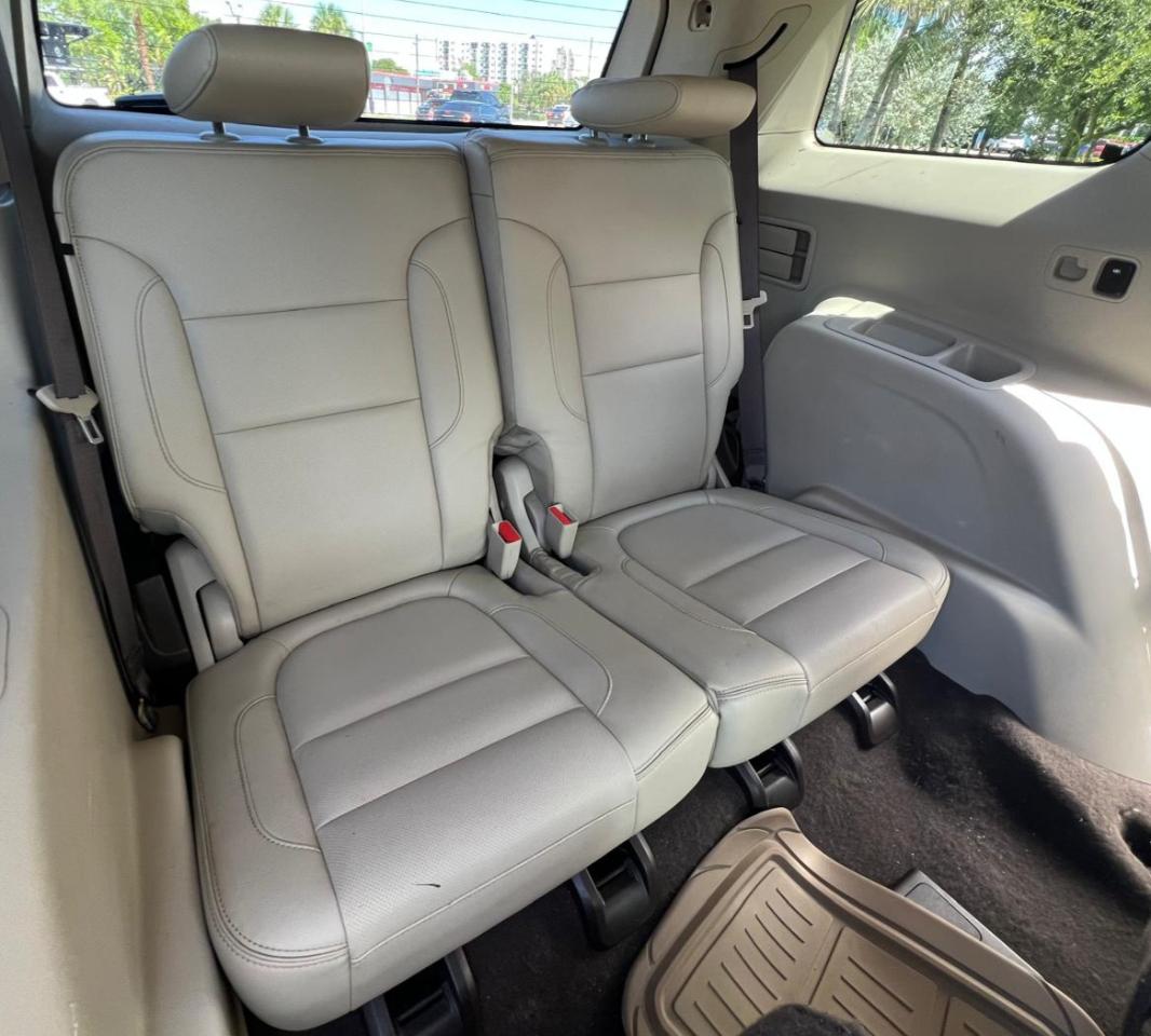 GMC Acadia Denali 2019