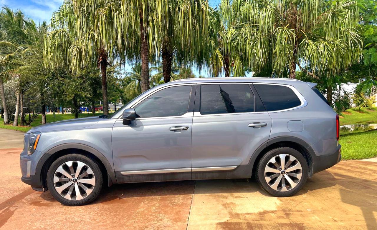 Kia Telluride S 2022