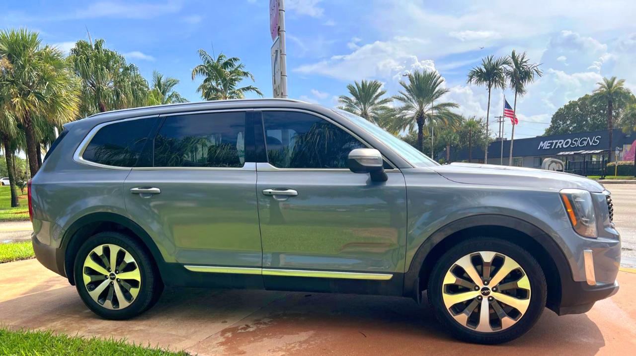 Kia Telluride S 2022